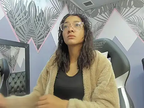 Snapshot of Jadde_Greyy_ chatting on 12-14-25, 11:49 Jadde Greyy online show from 12-14-25, 11:49