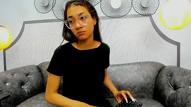 Snapshot of Jadde_Greyy_ chatting on 01-09-26, 02:29 Jadde Greyy online show from 01-09-26, 02:29