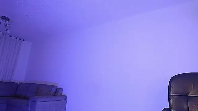 alina lee online show from 04-28-26, 02:27