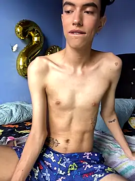 Juan Gomezz26 online show from 12-19-25, 09:39