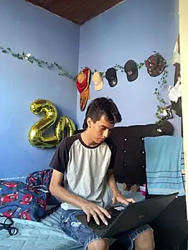 Juan Gomezz26 online show from 03-07-26, 08:14