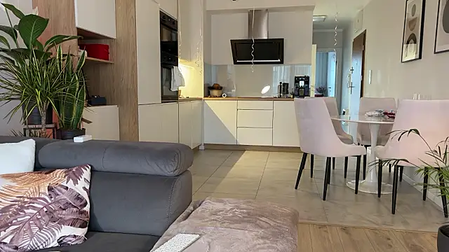 Ann Passion online show from 01-15-26, 09:12