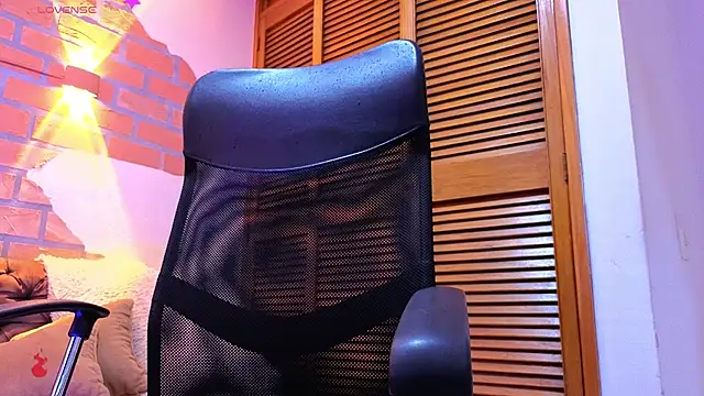 King meruem online show from 12-18-25, 01:37