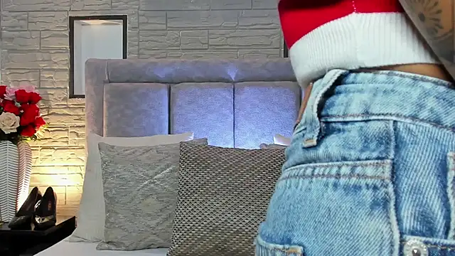 LanaRouse online show from 02-23-26, 11:05