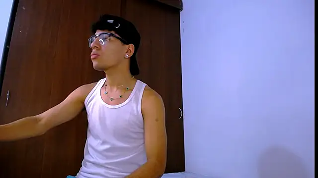 black men9 online show from 01-12-26, 05:25