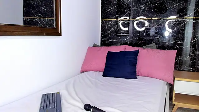 Snapshot of keyla_knowles chatting on 02-03-26, 10:04 keyla knowles online show from 02-03-26, 10:04