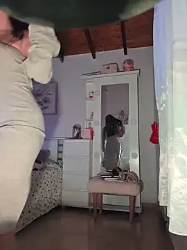 Esmeralda Rossi online show from 02-06-26, 10:50