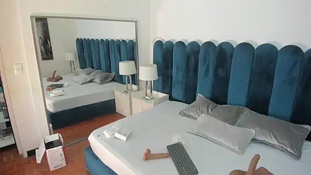 Scarlett  Noir online show from 04-14-26, 06:57