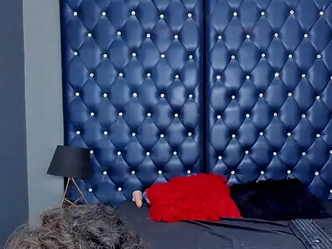 Snapshot of IrinaDuarte chatting on 01-12-26, 12:45 IrinaDuarte online show from 01-12-26, 12:45