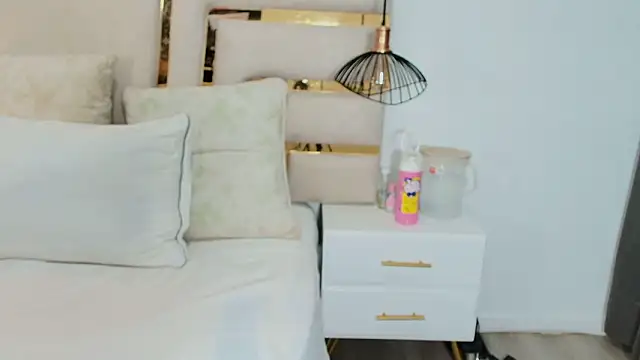 Chanel hottest online show from 01-15-26, 05:22