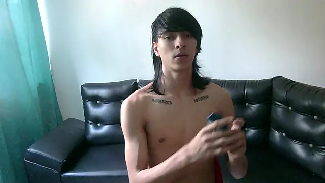 Snapshot of SebasT-sex chatting on 02-19-26, 03:31 SebasT-sex online show from 02-19-26, 03:31