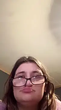 Snapshot of Justis88 chatting on 01-11-26, 06:48 Justis88 online show from 01-11-26, 06:48