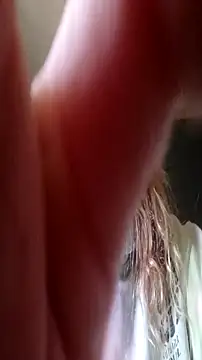 Snapshot of Justis88 chatting on 12-18-25, 07:18 Justis88 online show from 12-18-25, 07:18