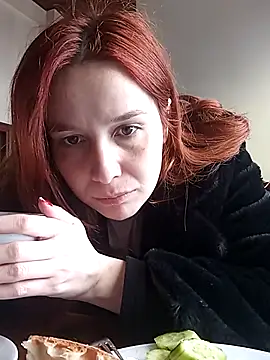 Atwsliiikizilll online show from 04-13-26, 05:44