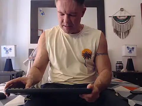 TommyLopez online show from 02-03-26, 04:01