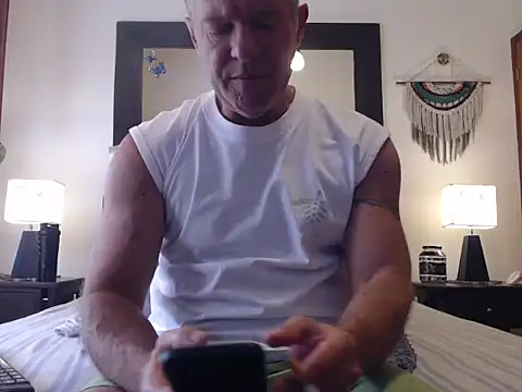 TommyLopez online show from 12-22-25, 03:45