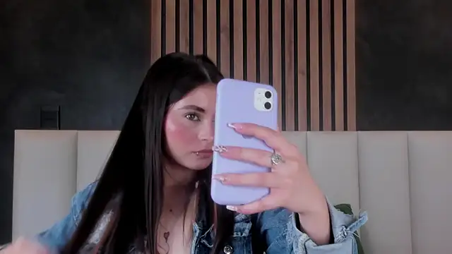 Snapshot of Miia_Anderson chatting on 04-07-26, 12:18 Miia Anderson online show from 04-07-26, 12:18