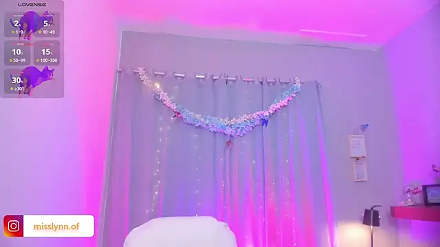 Missslynnn online show from 01-12-26, 05:14