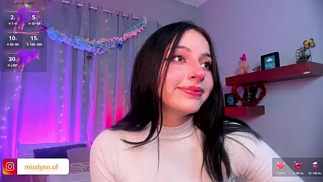 Missslynnn online show from 12-20-25, 03:09