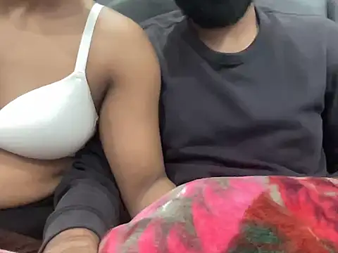 Queen 089 online show from 12-17-25, 06:35