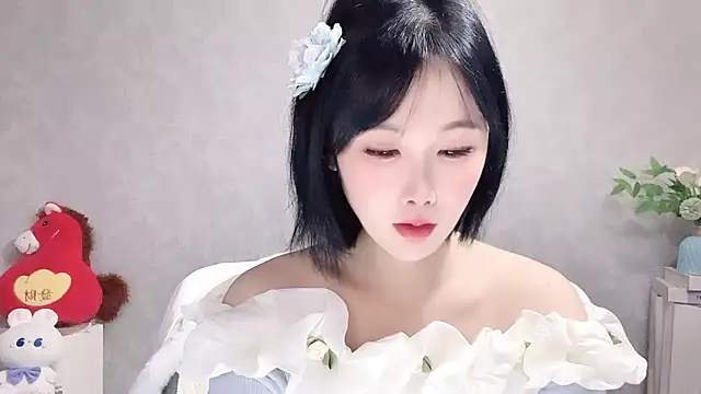 Pinkgirl520 online show from 04-06-26, 02:29