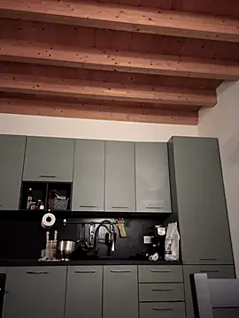 Snapshot of YourSlutQueen chatting on 12-20-25, 04:32 YourSlutQueen online show from 12-20-25, 04:32