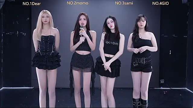 G-Velvet online show from 12-15-25, 04:13