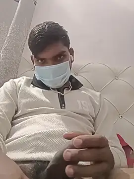 shurti51278 online show from 03-01-26, 07:41