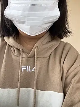 shiori dayo online show from 12-20-25, 02:03