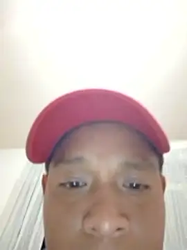 derekk0923 online show from 12-16-25, 05:11