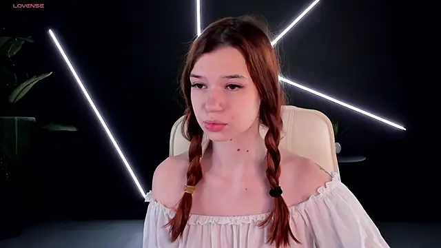 Snapshot of mimisweeet chatting on 01-08-26, 04:07 mimisweeet online show from 01-08-26, 04:07