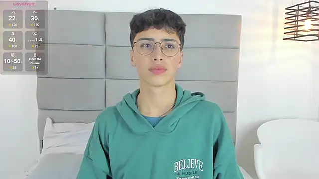 JoshClaarktt online show from 01-14-26, 03:43