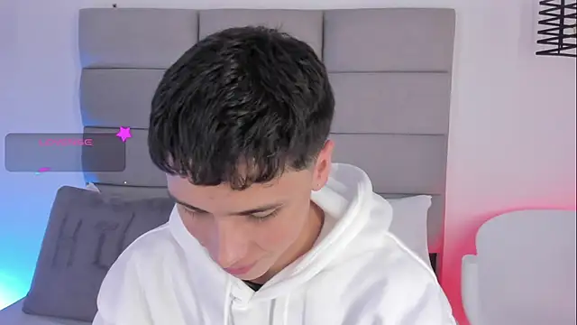 JoshClaarktt online show from 04-11-26, 04:09