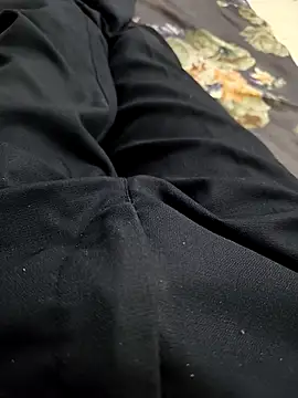 Snapshot of Niteenku chatting on 04-10-26, 12:45 Niteenku online show from 04-10-26, 12:45