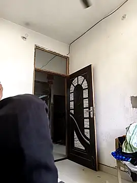 Snapshot of Niteenku chatting on 04-12-26, 09:23 Niteenku online show from 04-12-26, 09:23