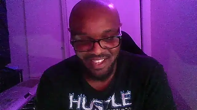 Snapshot of MrUnintentional chatting on 02-23-26, 05:41 MrUnintentional online show from 02-23-26, 05:41