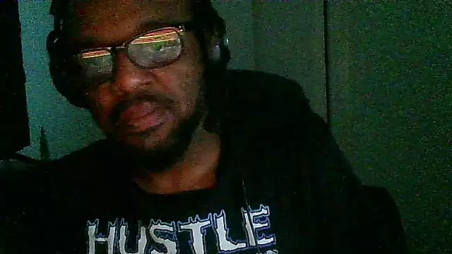 Snapshot of MrUnintentional chatting on 02-24-26, 05:52 MrUnintentional online show from 02-24-26, 05:52