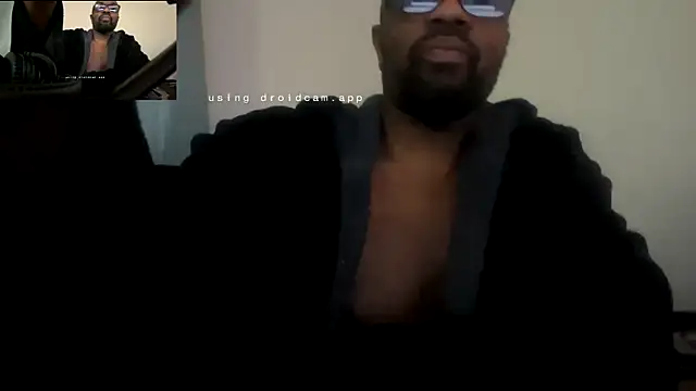 Snapshot of MrUnintentional chatting on 01-17-26, 08:01 MrUnintentional online show from 01-17-26, 08:01