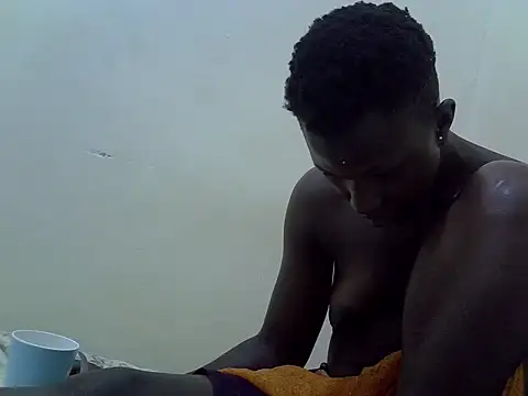sweetblack puss online show from 12-15-25, 07:47
