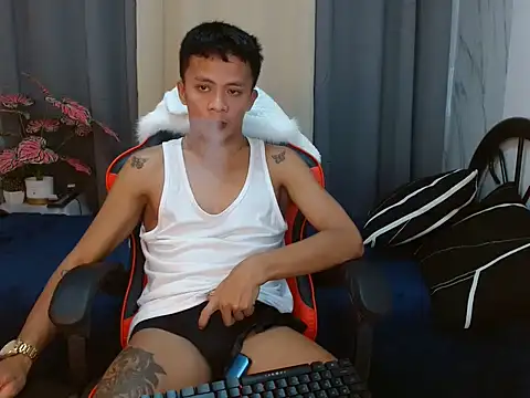 ur twinkKirk6969 online show from 04-02-26, 08:26