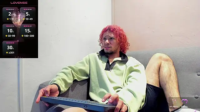 TAYSON SCOTT online show from 01-12-26, 12:56