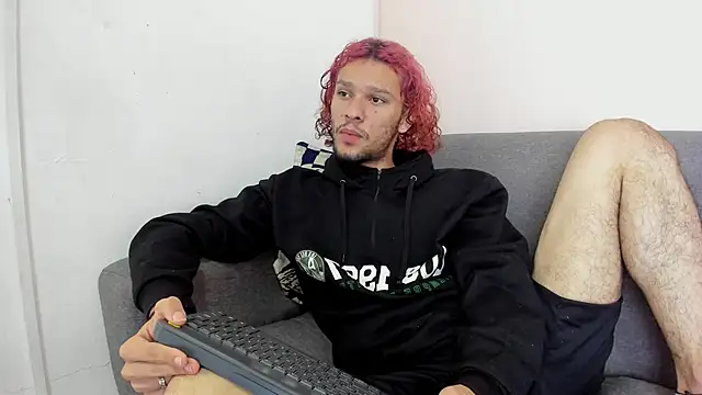 TAYSON SCOTT online show from 01-15-26, 01:14