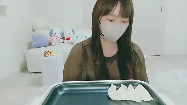 yuyuchan   online show from 02-08-26, 10:57