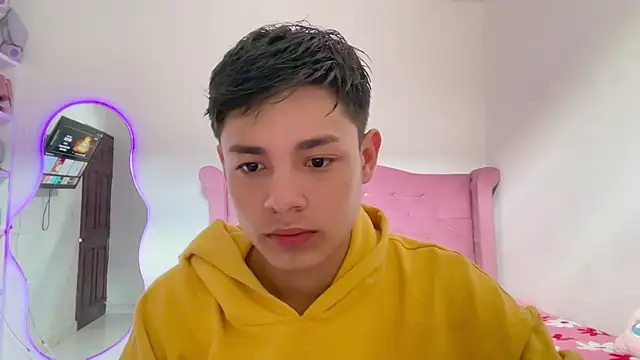 Andy Belier23 online show from 04-21-26, 03:29