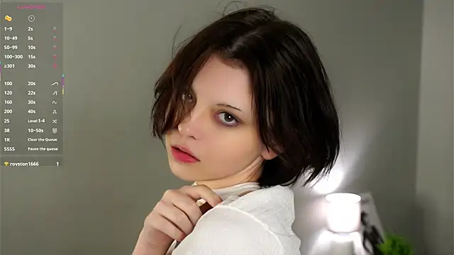 Snapshot of SharylOrbin chatting on 12-22-25, 10:21 SharylOrbin online show from 12-22-25, 10:21