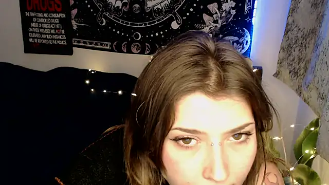 AlienforTwenty online show from 02-20-26, 01:46