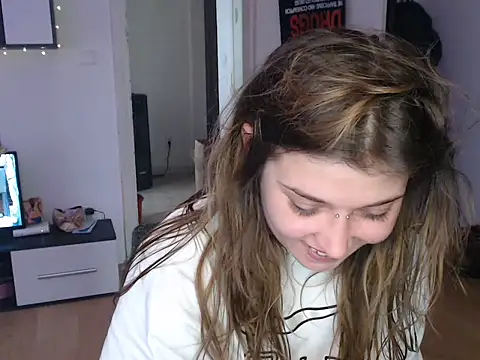 AlienforTwenty online show from 12-21-25, 09:33