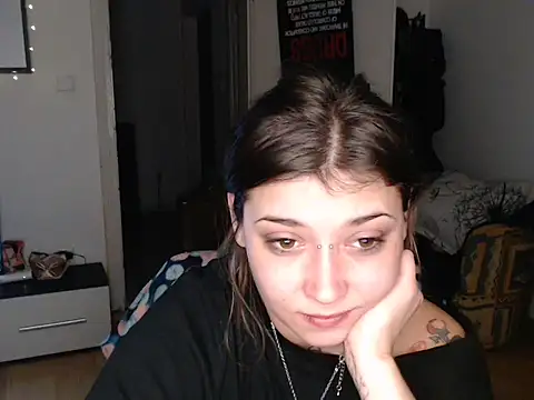 AlienforTwenty online show from 12-19-25, 12:03