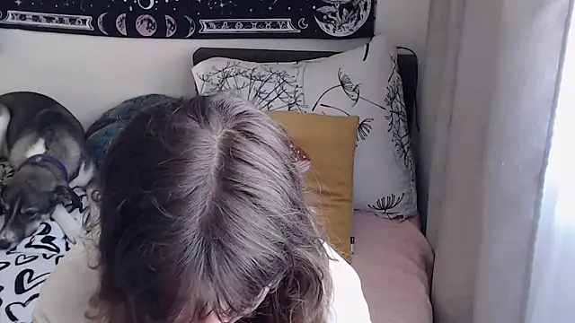 AlienforTwenty online show from 05-10-26, 07:23