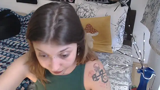 AlienforTwenty online show from 03-10-26, 11:25